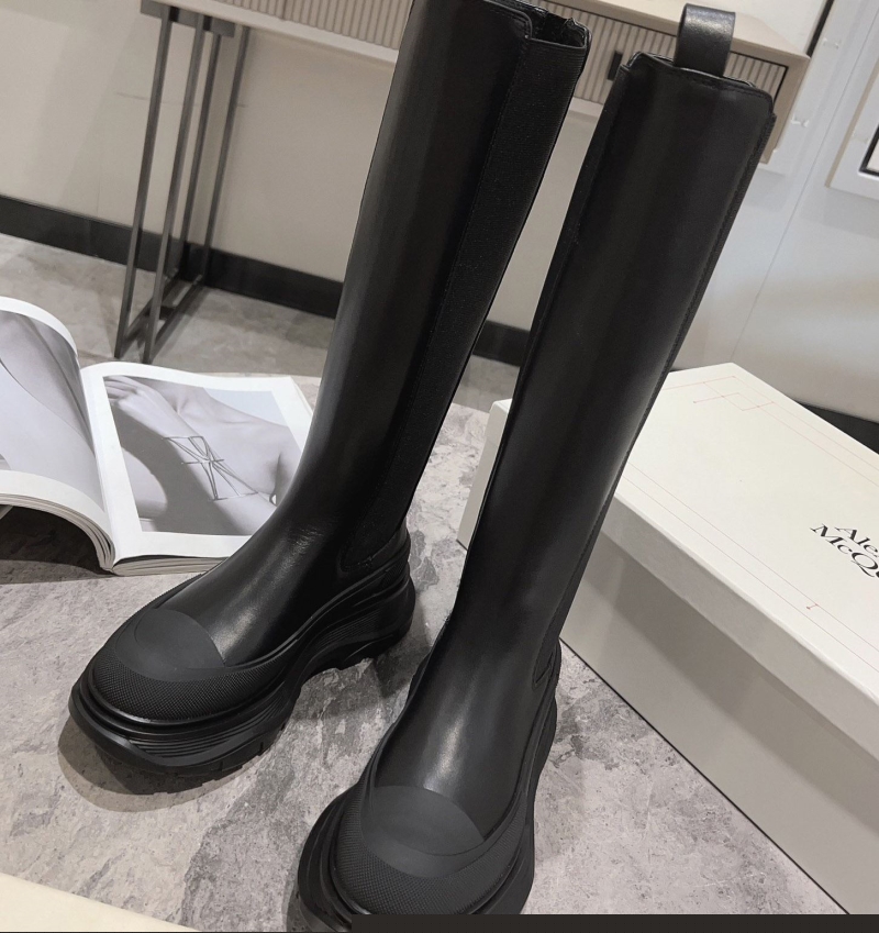 M*Q*en boots